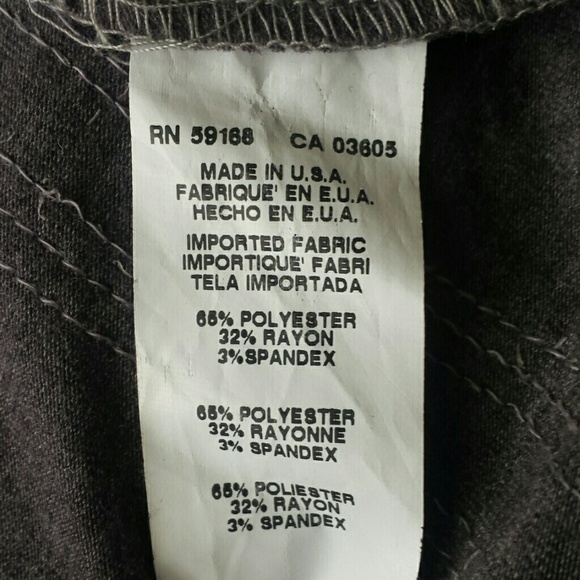 Red 23 - Picture 3 of 3